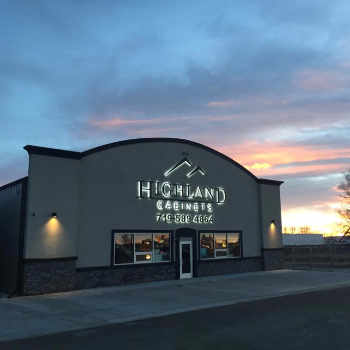 HIGHLAND CABINETS logo